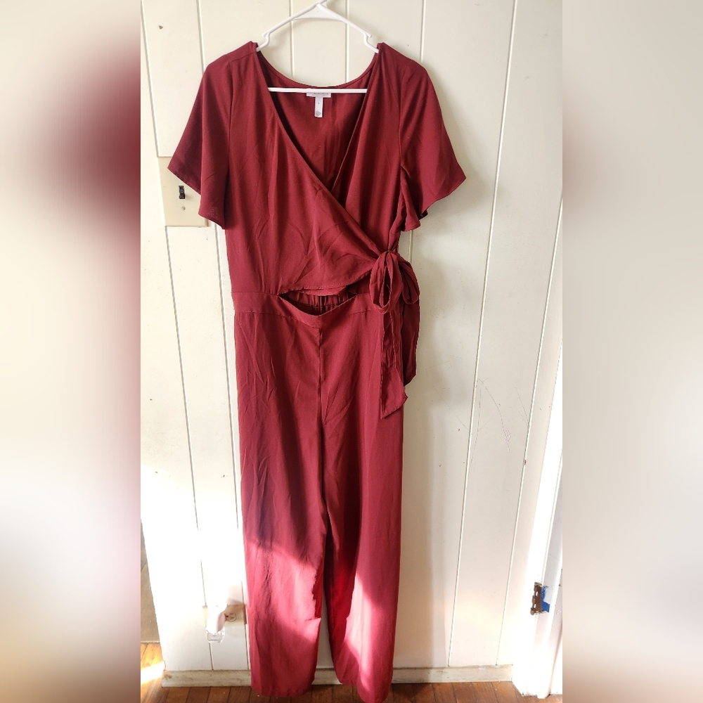 Leith Burgundy Wrap Short Sleeve Jumpsuit Size L